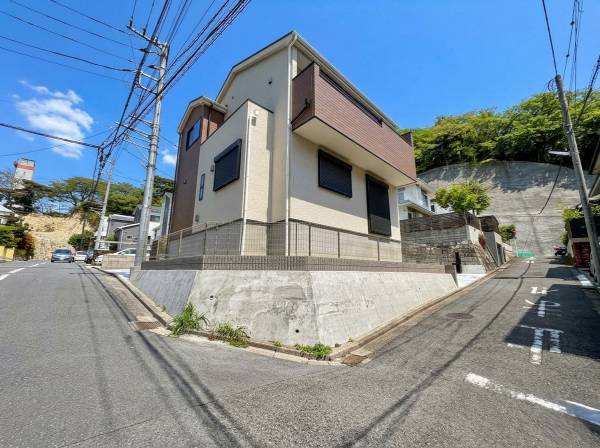 角地の為、日当たり良好です！