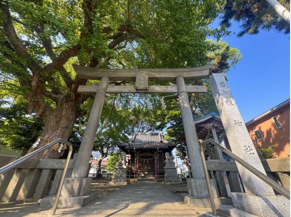 日枝神社まで徒歩1分 (約80ｍ)