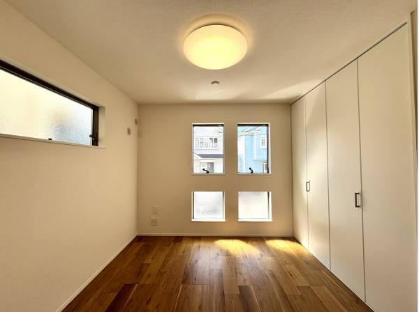 南向きのため日当たり良し