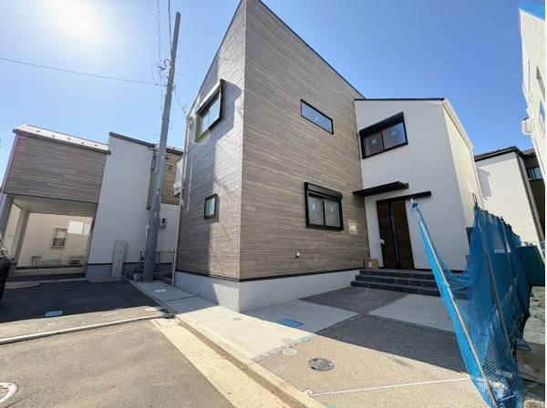 スタイリッシュな外観