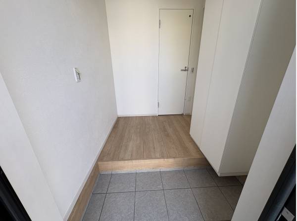 玄関も広いですよ。