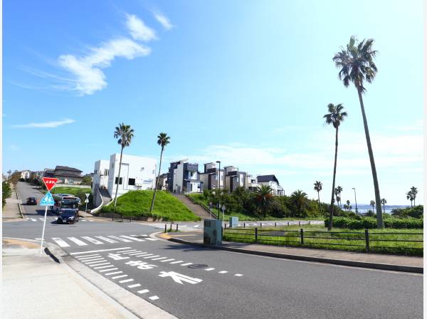 佐島の丘の町並み