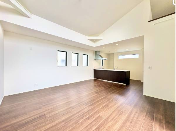 18.78帖のLDKです。家族団らんにはちょうどいい空間です。