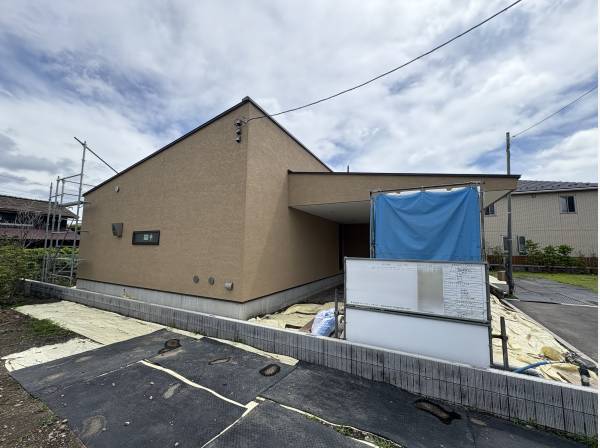 鎌倉市津西に誕生！完成が楽しみな現在建築中の邸宅です