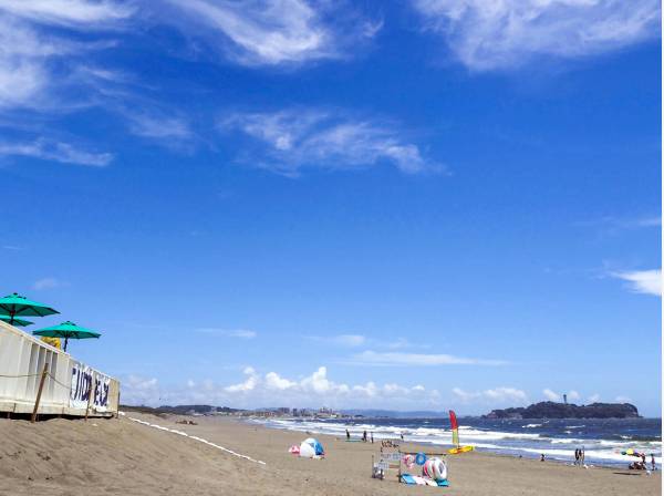 辻堂海水浴場まで自転車で5分 (約1.3㎞)