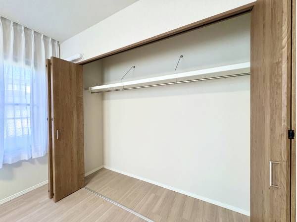 各お部屋に収納スペースも完備！