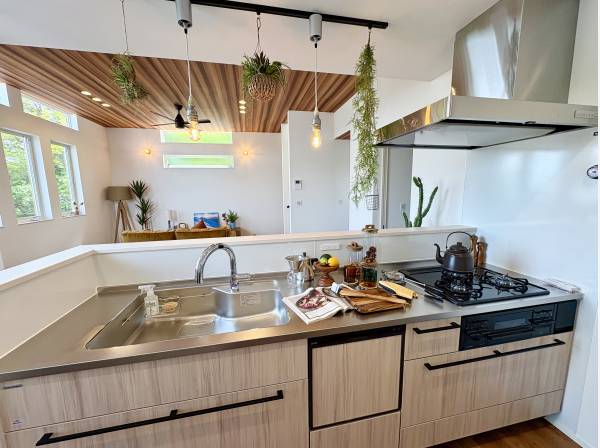 食洗器付きのシステムキッチン！