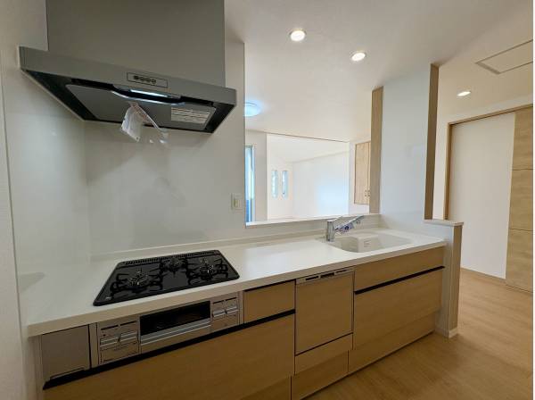 食洗器備わるシステムキッチンです