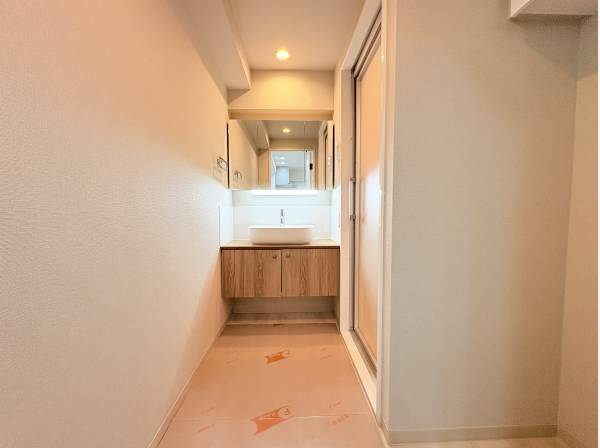 パウダールーム