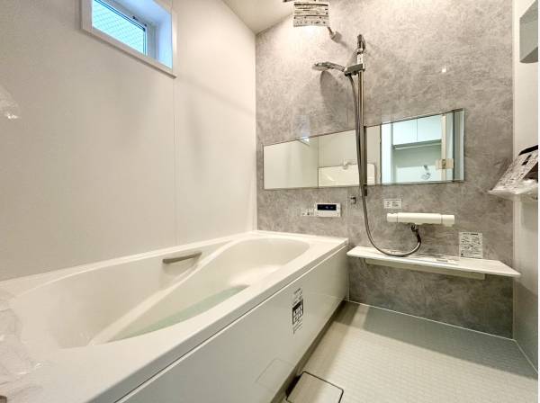 ①日の疲れを癒すバスルーム