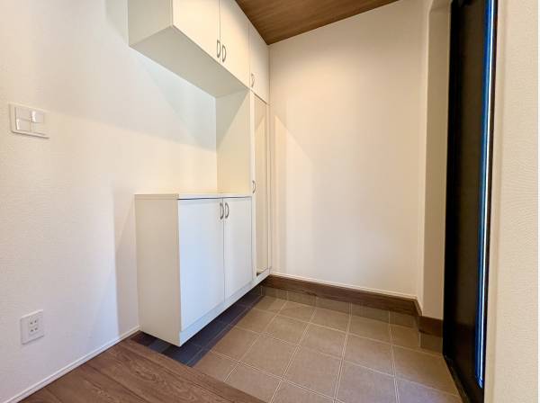 ゆとりのある玄関ホール