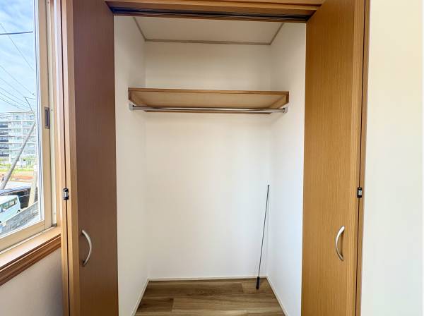 各お部屋には収納を完備！
