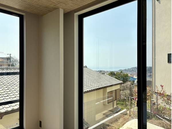 1階居室からも海が見えました♪