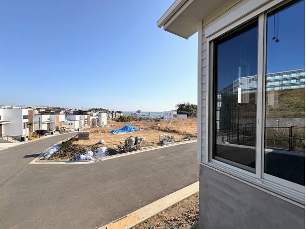 お部屋からは海を望みます