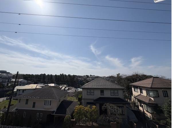 2階からの眺望は遮るものがありませんよ。