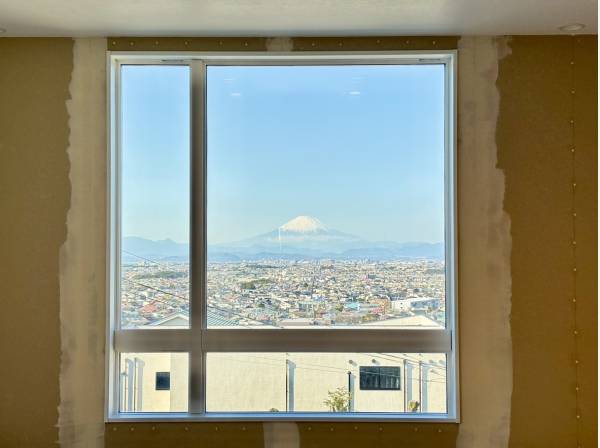 LDKから望む富士山は絵画のようです