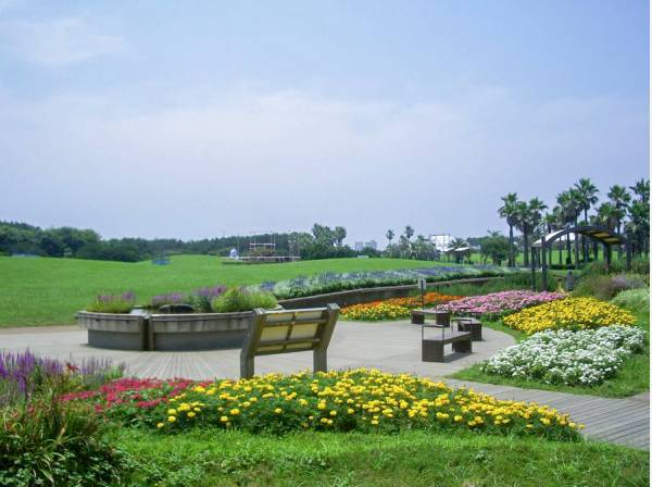 辻堂海浜公園まで1700m