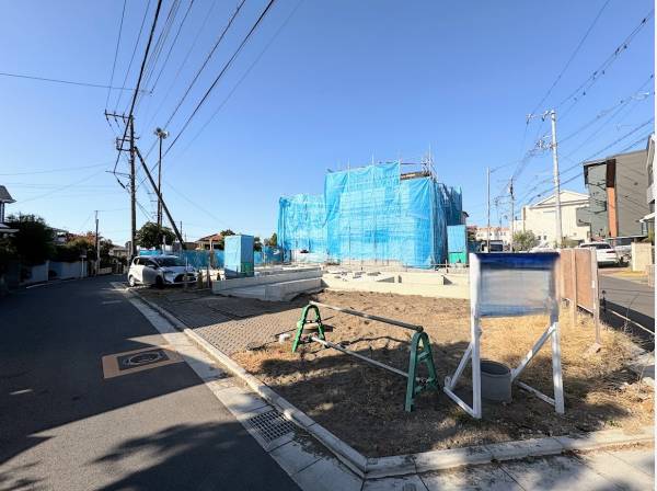 上棟済みですのでご見学可能です