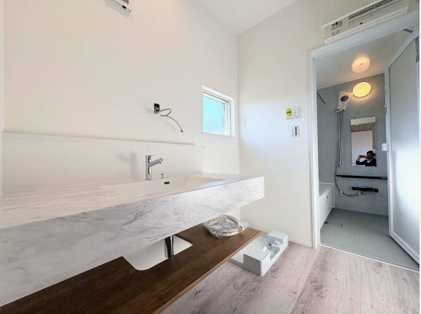 サニタリールーム、バスルーム