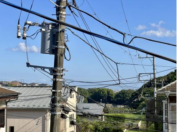 2階から海を遠望します。