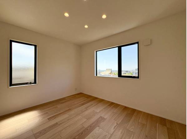 居室は書斎を含め全4室となります！