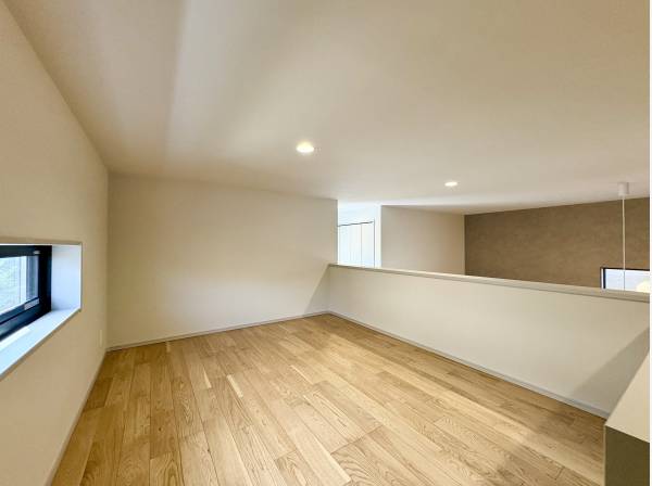 ロフトスペースはお子様の遊び場や収納としてご活用いただけます