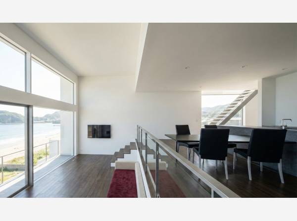 LDK（施工例・延べ床面積220.40㎡・19,800円程度）