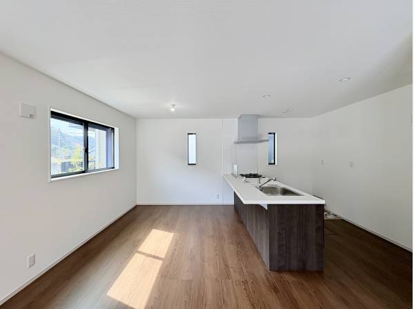 明るさ良好のダイニング