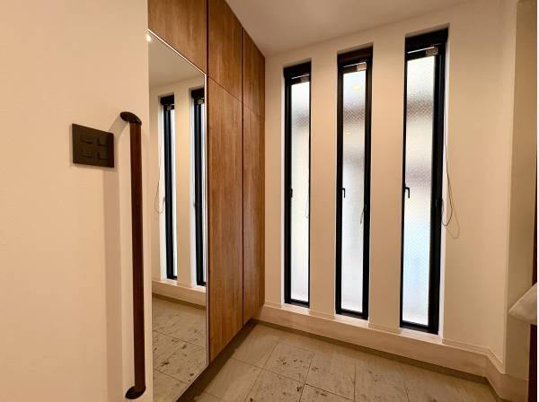 ゆとりのある玄関ホール！