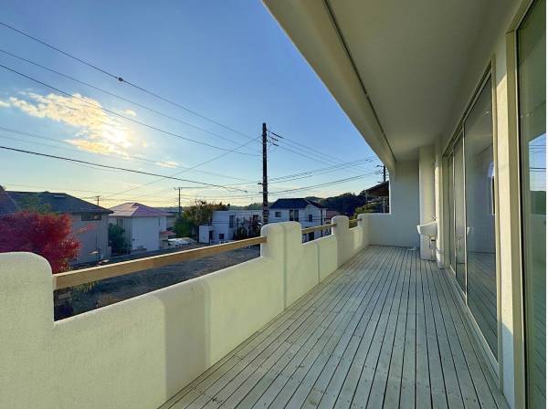 2階のバルコニー