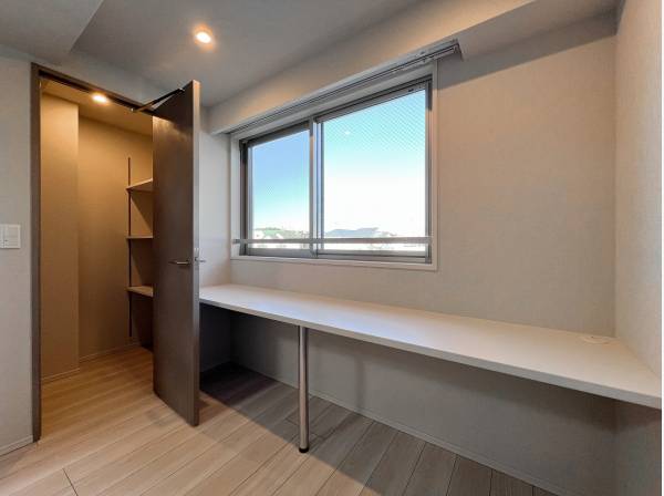 時間帯で使い分けするなど多目的な活用が叶うDEN