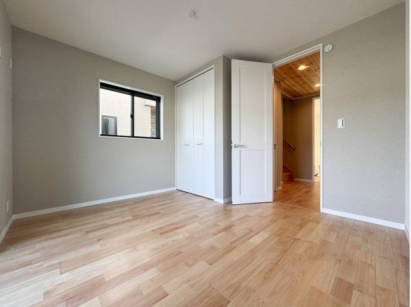 居室は全て二面採光で風通しに優れています