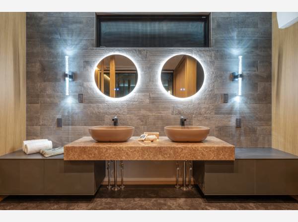 ラグジュアリーな洗面/忙しい朝に嬉しいツーボウル