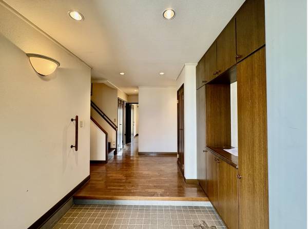 玄関も広いですよ！