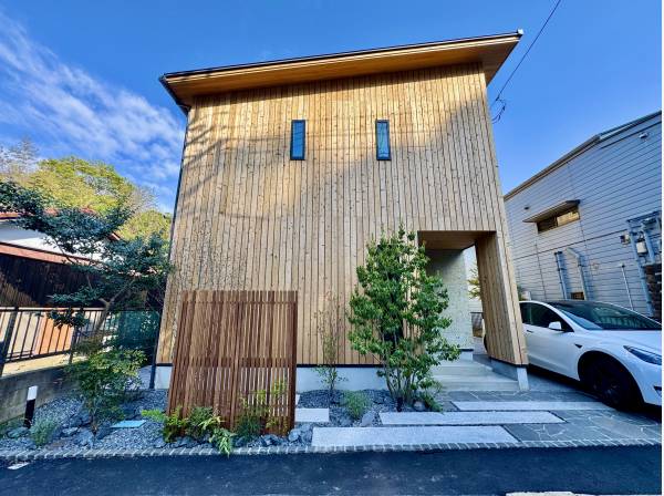 普通の建売では満足できないあなたへ送ります