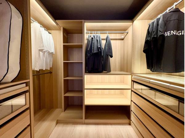 和の静謐に機能美が調和した奥行きのあるWIC