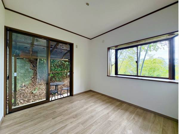 洋室は2部屋ございます