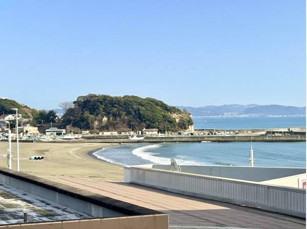 腰越方面の眺め