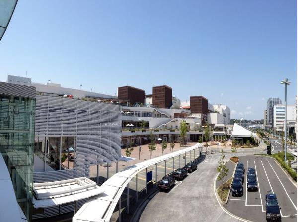 テラスモールまで約320ｍ