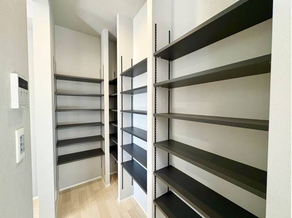 パントリースペースは大容量