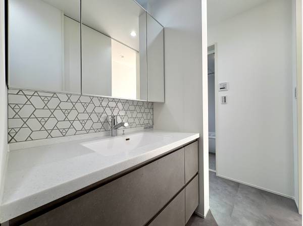 パウダールーム