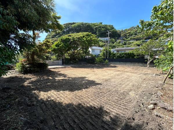 約218坪の広い土地