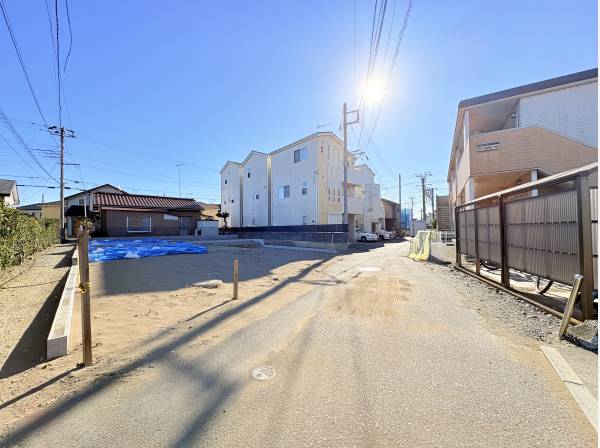 西道路に接道、幅員約4.0ⅿ