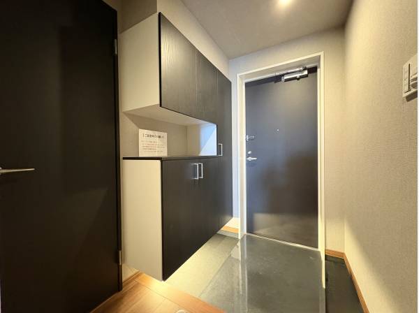 シューズインクローゼットも広く便利