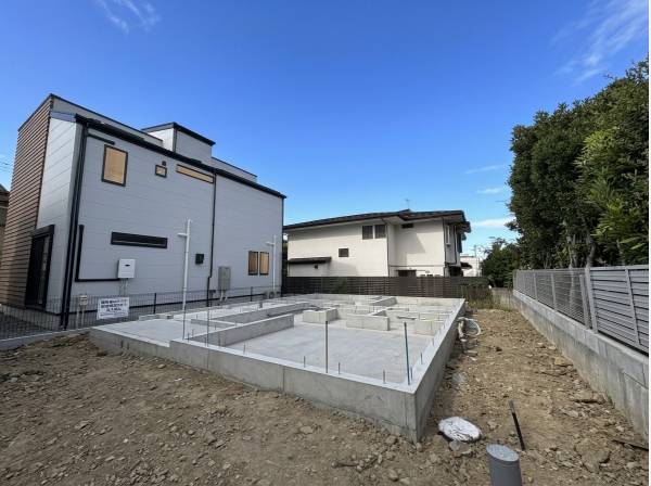 外に温水シャワーも完備