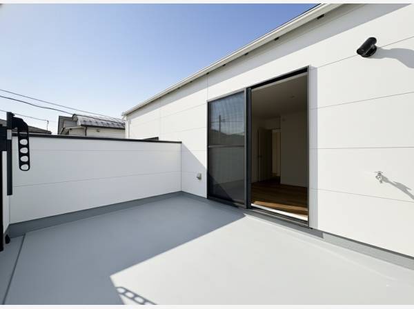 多目的に利用できるワイドバルコニー