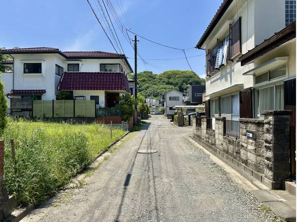 前面道路は北側約4.5m（私道）