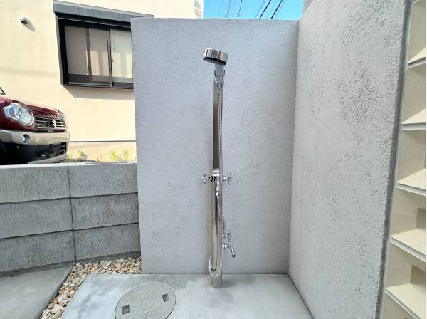 シャワールームも完備