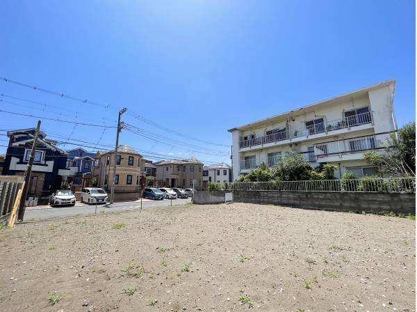 約42坪　ゆとりの広さの整形地です