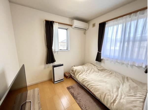 クローゼット完備の居室